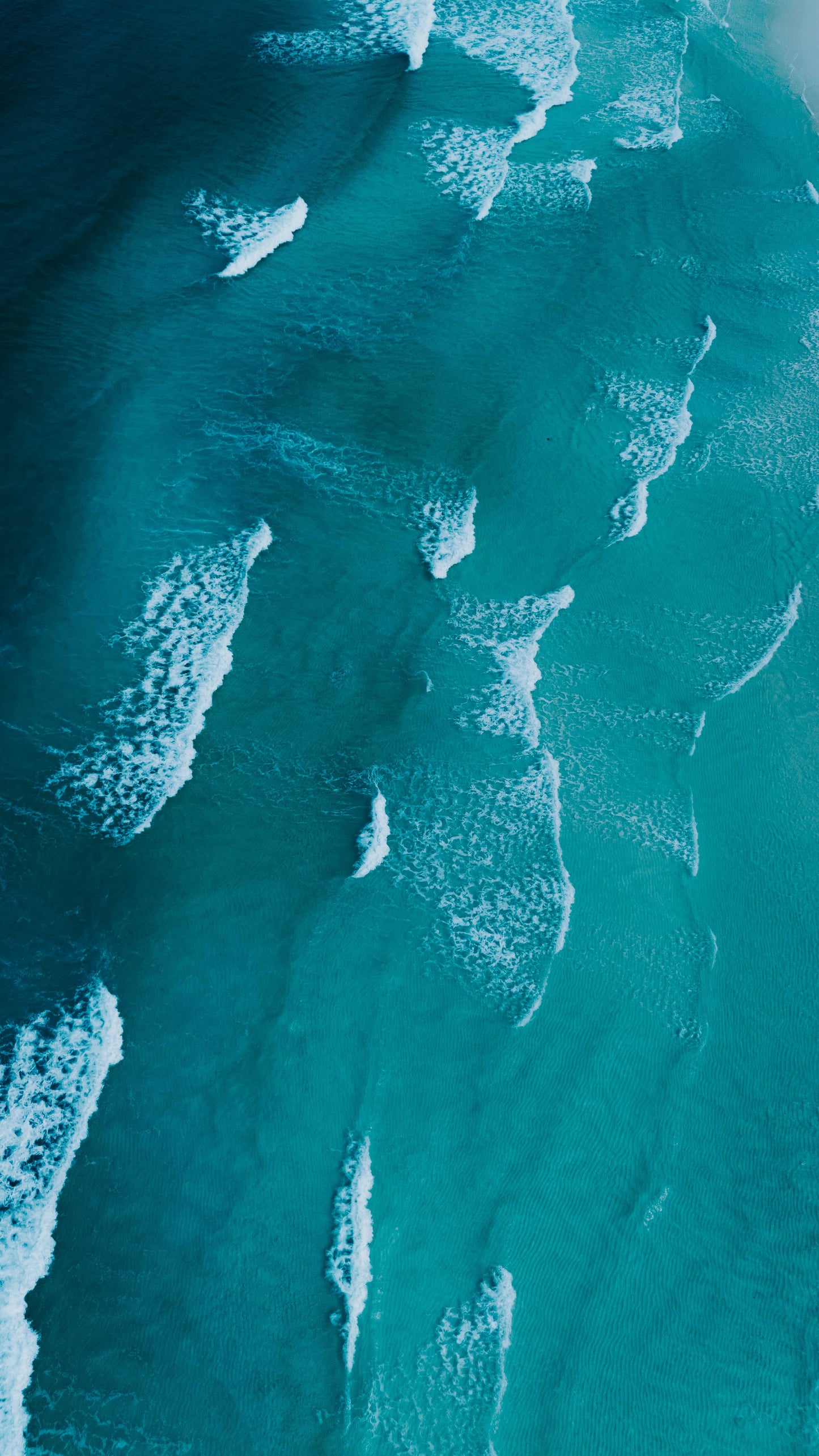 Waves Don't Die - Koh Rong, Cambodge